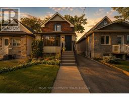 16 CORDELLA AVENUE, Toronto, Ontario