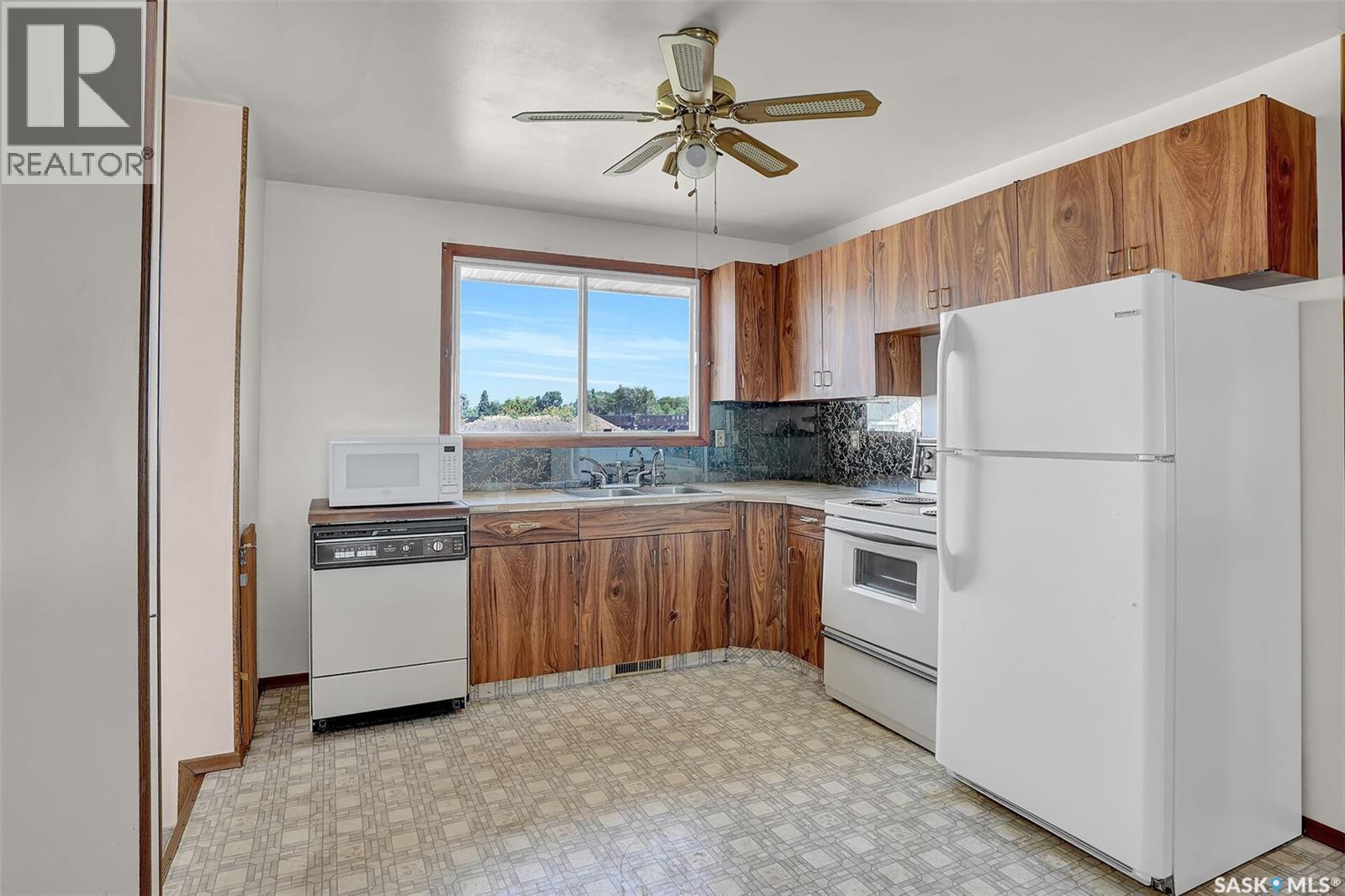 118 Read Avenue, Regina, Saskatchewan  S4T 6P8 - Photo 9 - SK043988