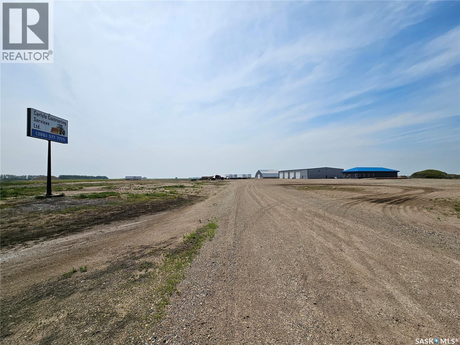 Carlyle Contracting Buildings & Land, Moose Mountain Rm No. 63, Saskatchewan  S0C 0R0 - Photo 2 - SK043984