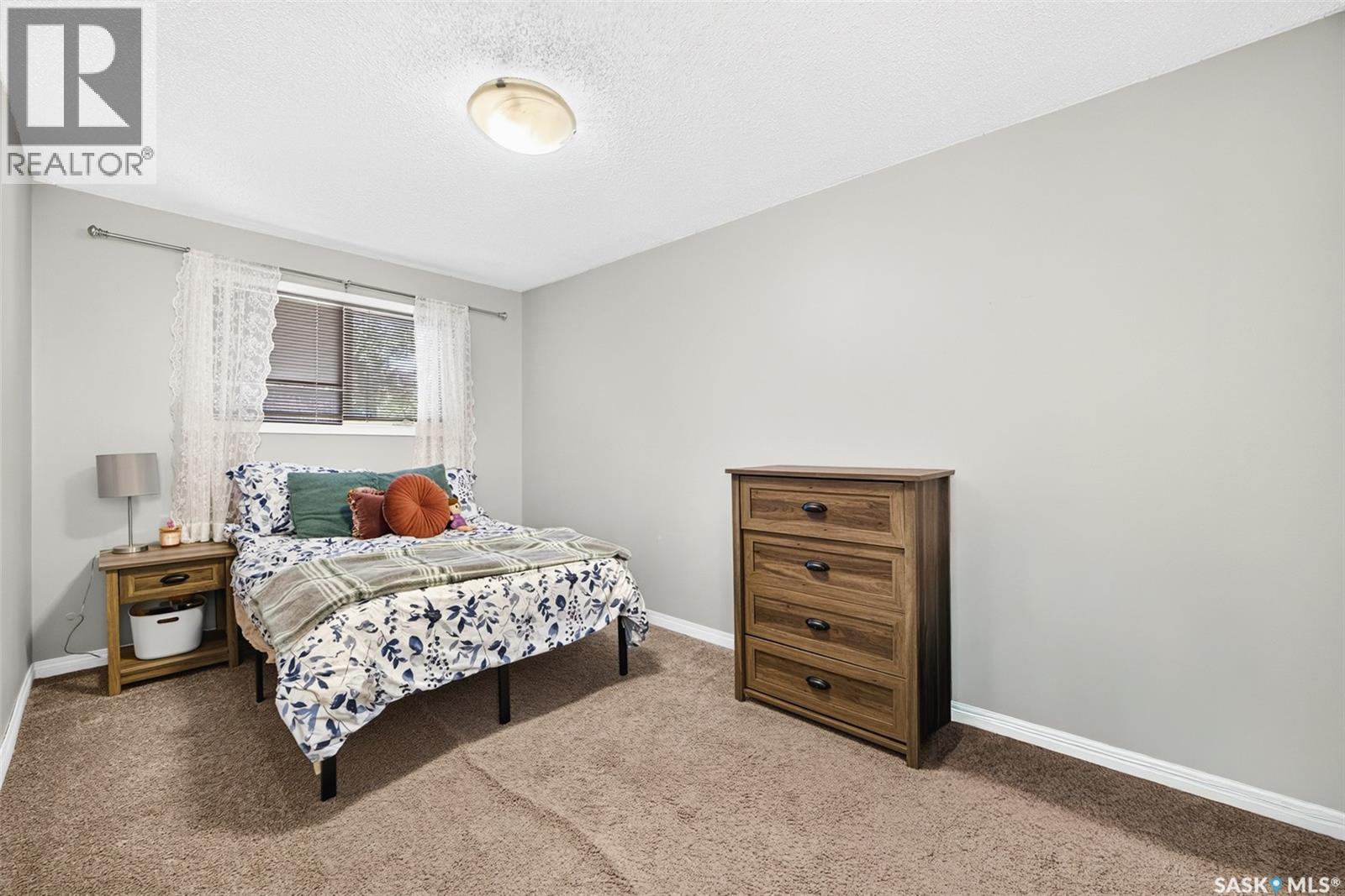 J 4216 Castle Road, Regina, Saskatchewan  S4S 4W1 - Photo 14 - SK043860