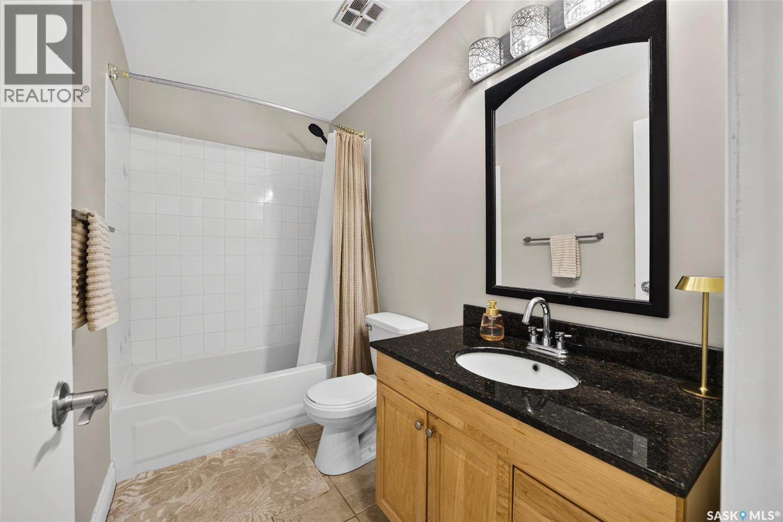 J 4216 Castle Road, Regina, Saskatchewan  S4S 4W1 - Photo 17 - SK043860