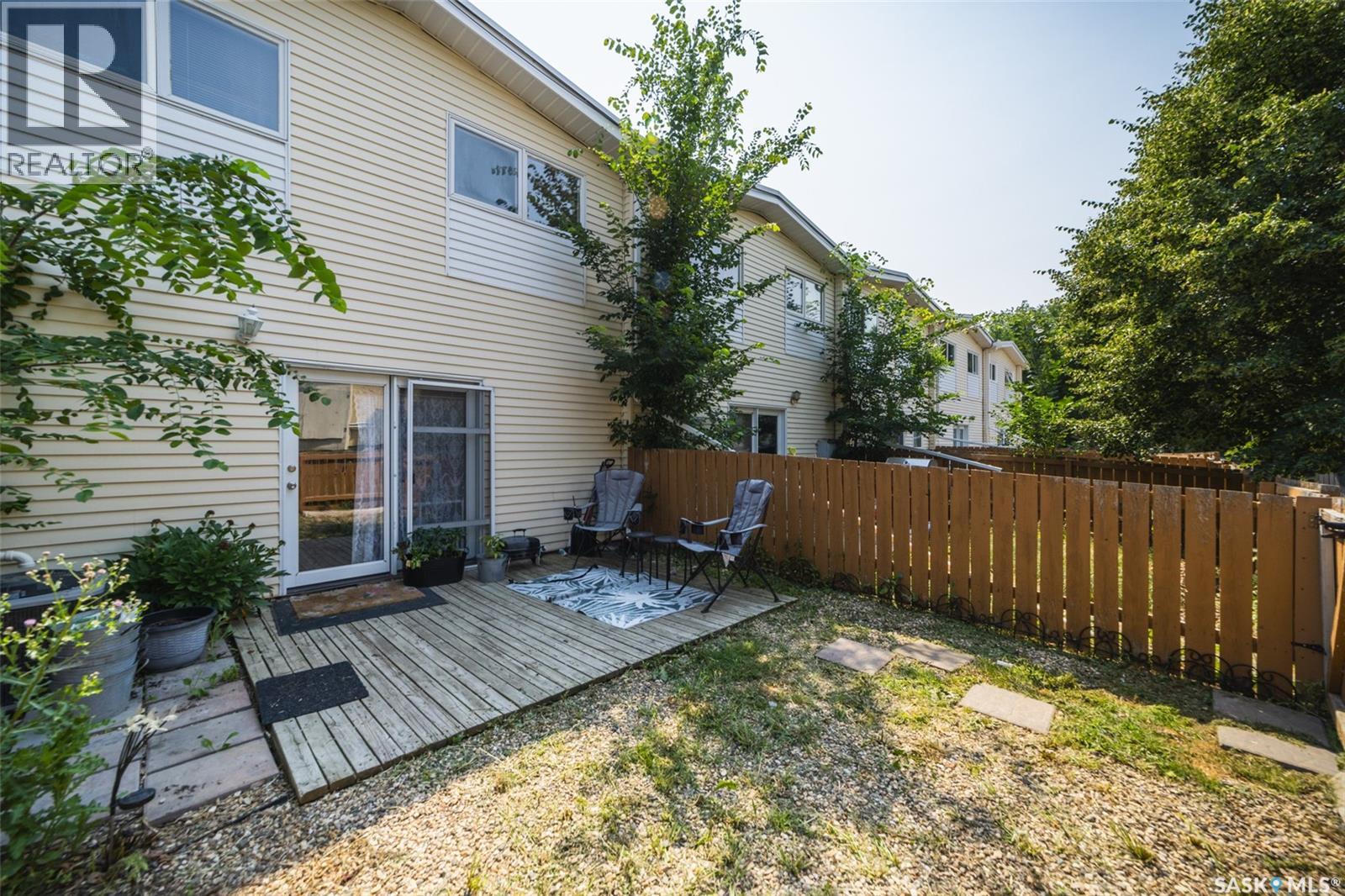 J 4216 Castle Road, Regina, Saskatchewan  S4S 4W1 - Photo 21 - SK043860