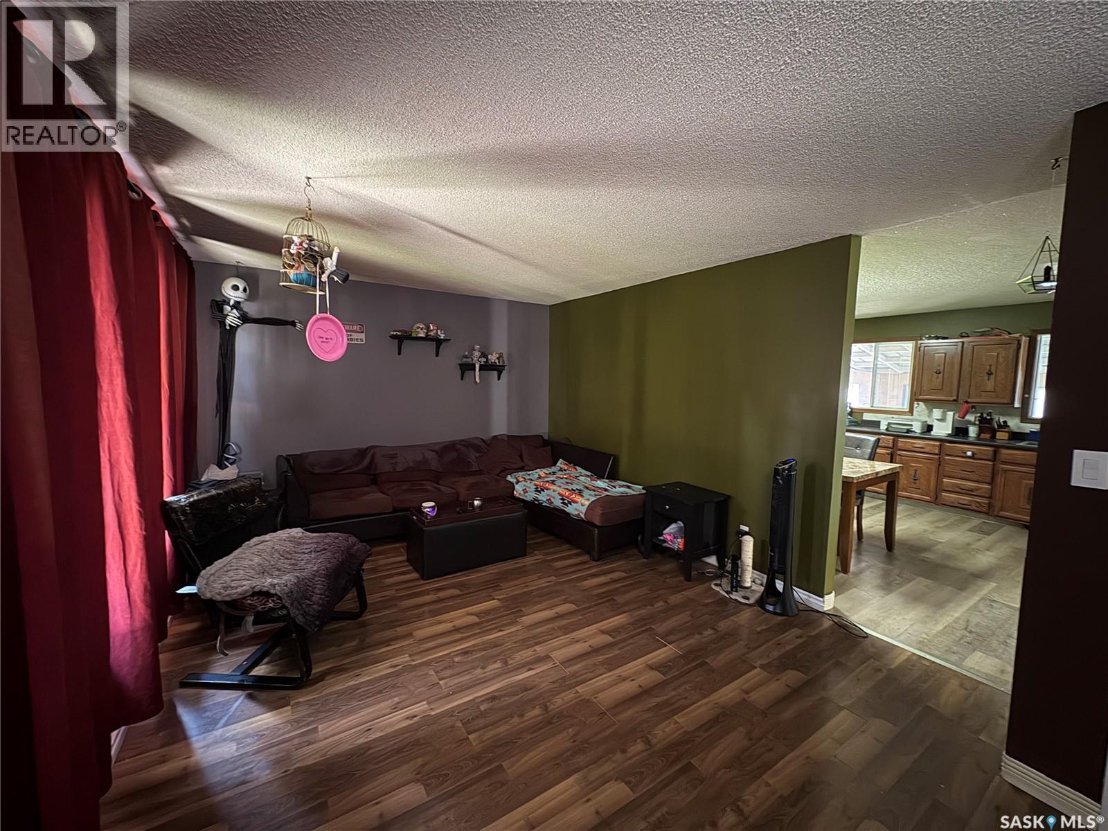 129 3rd Street Ne, Wadena, Saskatchewan  S0A 4J0 - Photo 8 - SK043773