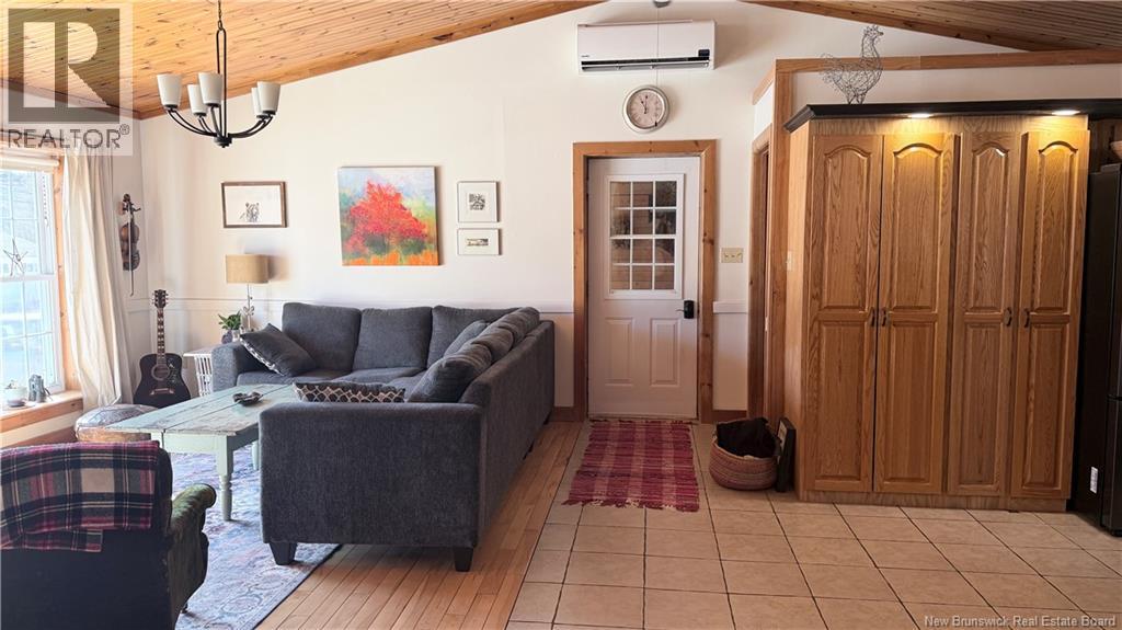 217 Barrett, Perth-Andover, New Brunswick  E7H 1E1 - Photo 2 - NB144998