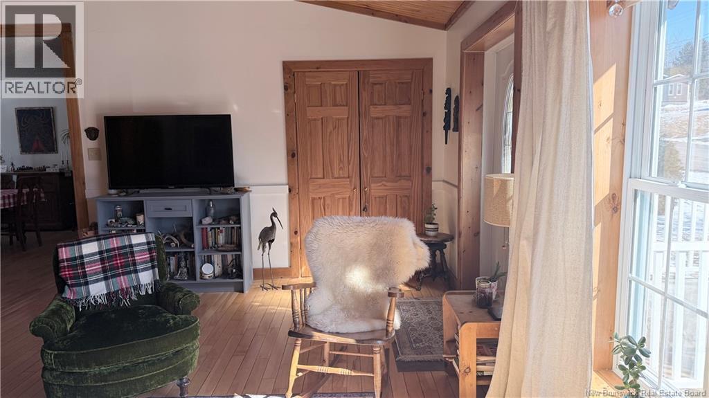 217 Barrett, Perth-Andover, New Brunswick  E7H 1E1 - Photo 5 - NB144998