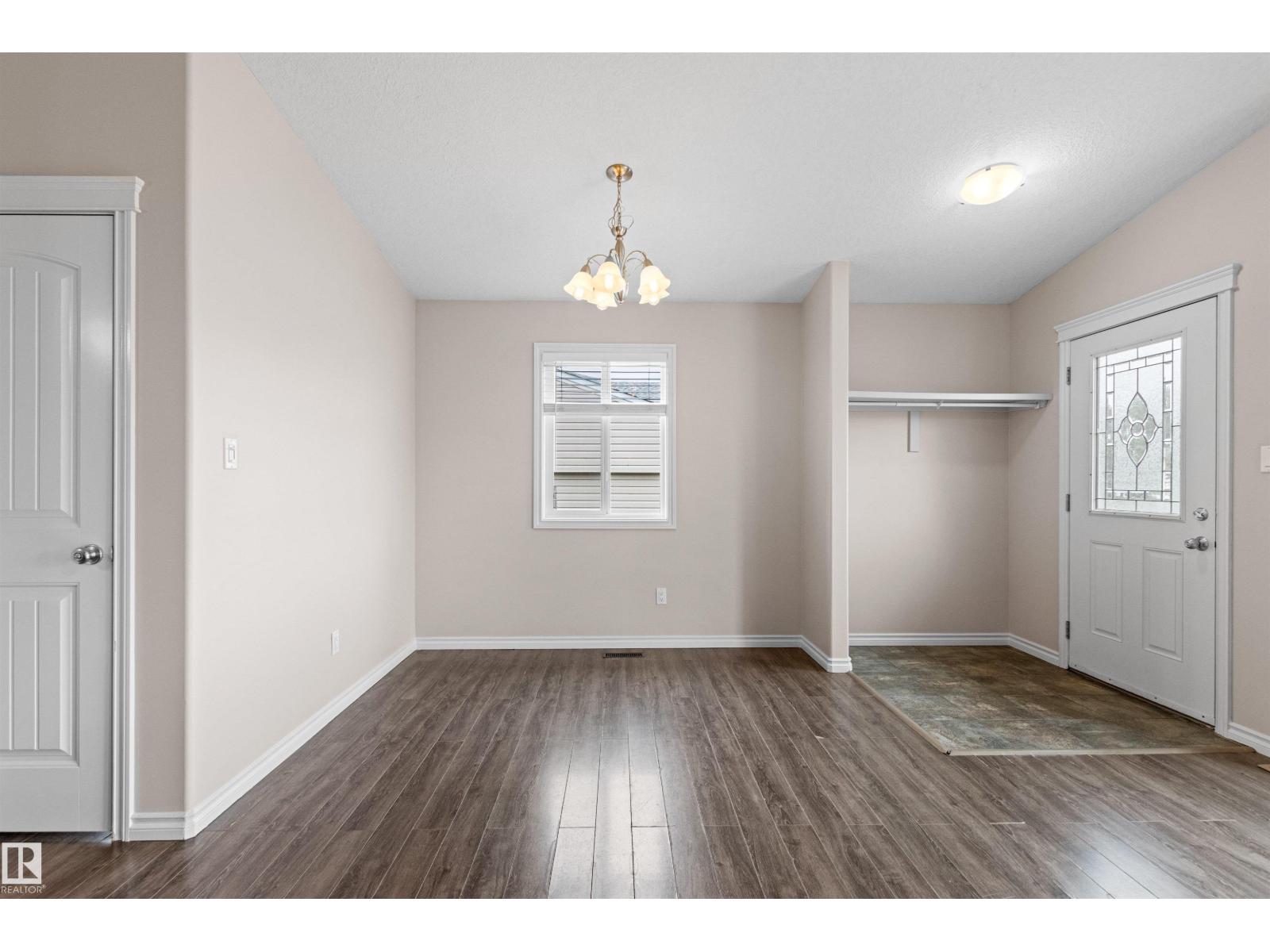 10634 155 St Nw, Edmonton, Alberta  T5P 2M5 - Photo 4 - E4500502