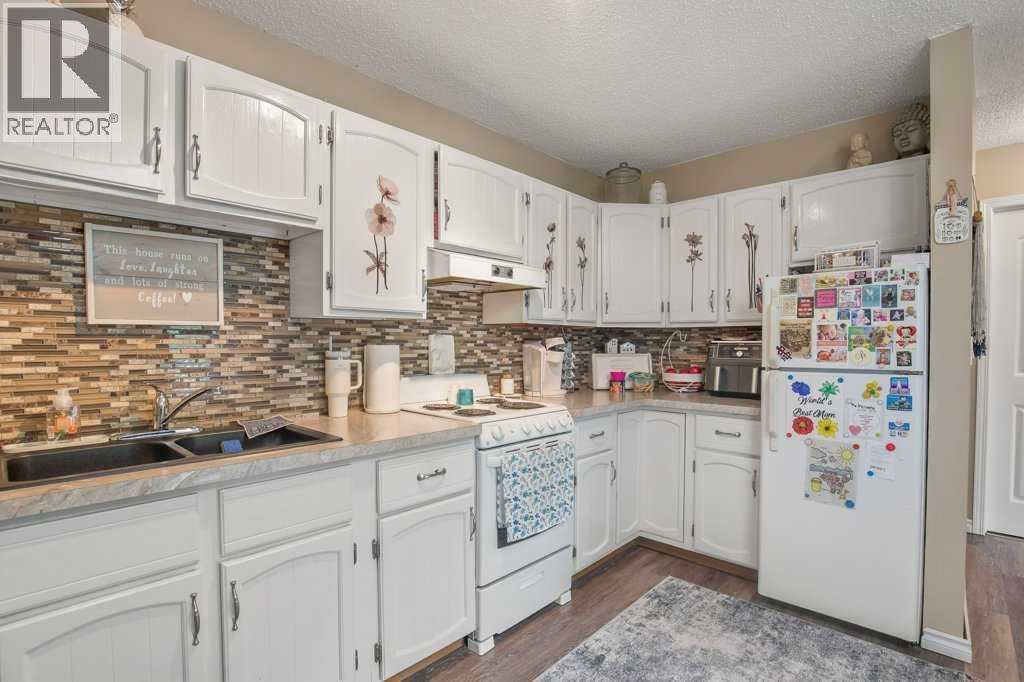 4639 48 Street, Sylvan Lake, Alberta  T4S 1L4 - Photo 34 - A2321605