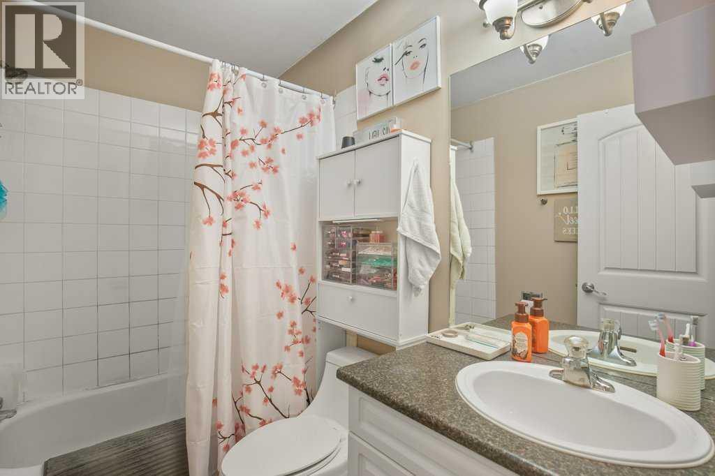 4639 48 Street, Sylvan Lake, Alberta  T4S 1L4 - Photo 35 - A2321605