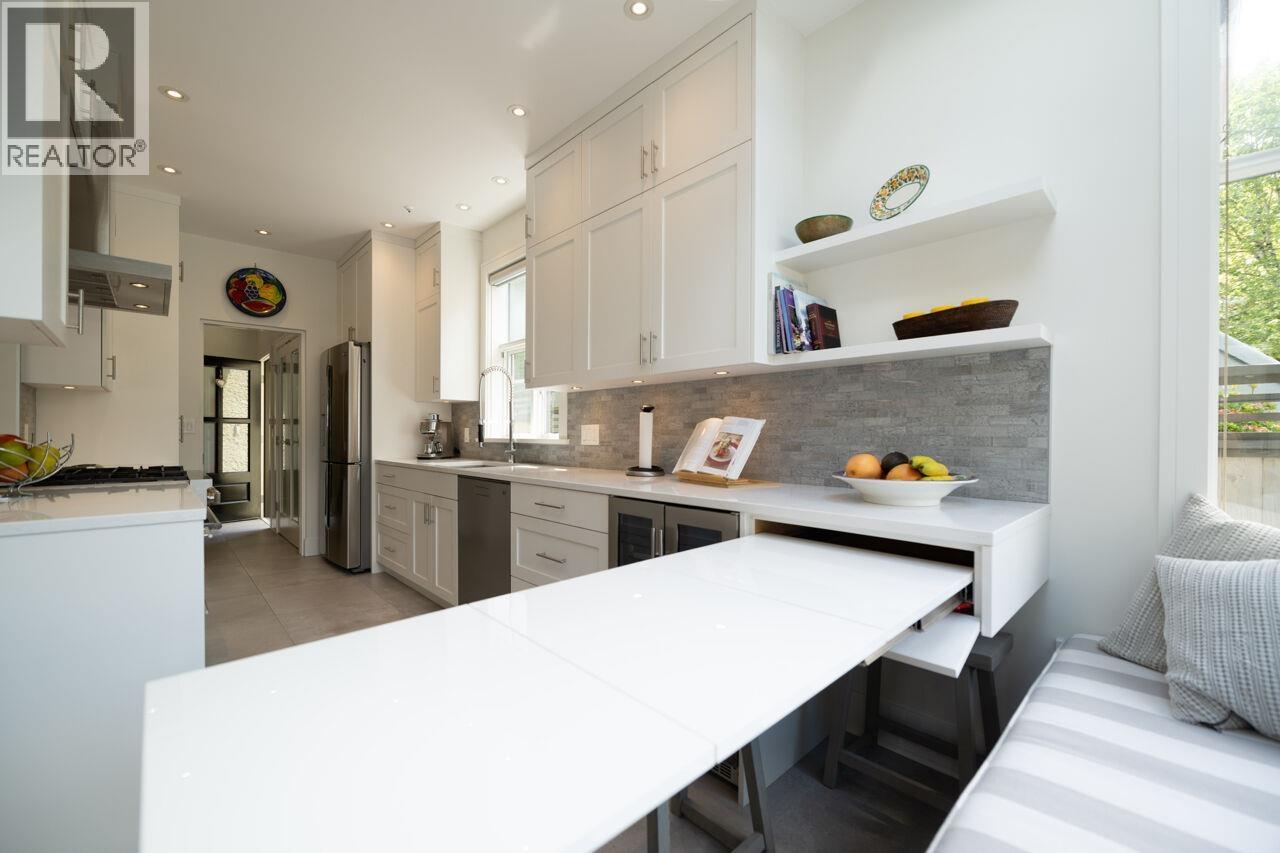 1989 W 13th Avenue, Vancouver, British Columbia  V6H 2H5 - Photo 6 - R3150876