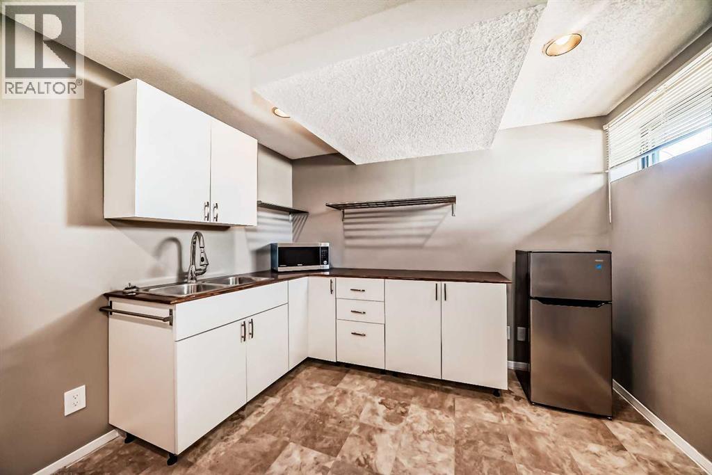 85 Rideau Close Sw, Airdrie, Alberta  T4B 1A7 - Photo 37 - A2310084