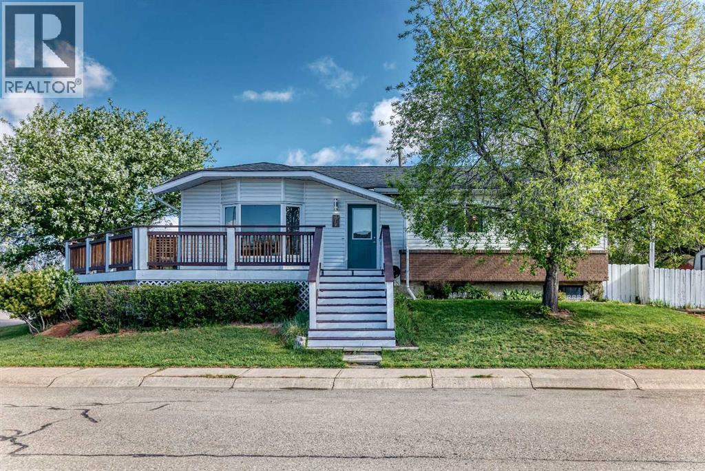 85 Rideau Close SW, Airdrie, Alberta