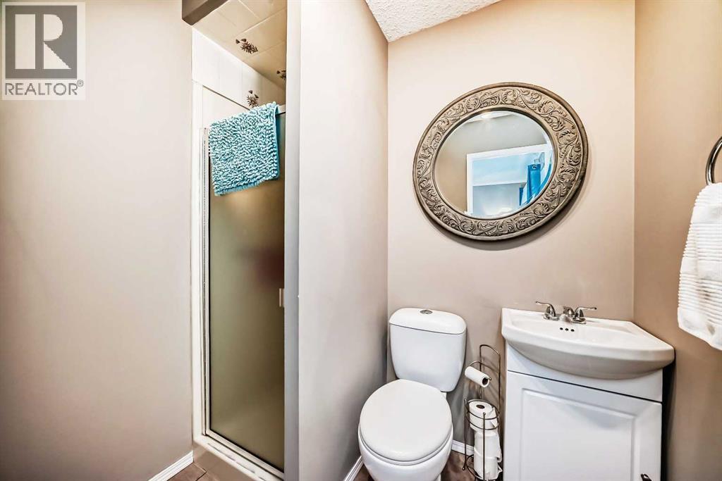 85 Rideau Close Sw, Airdrie, Alberta  T4B 1A7 - Photo 26 - A2310084