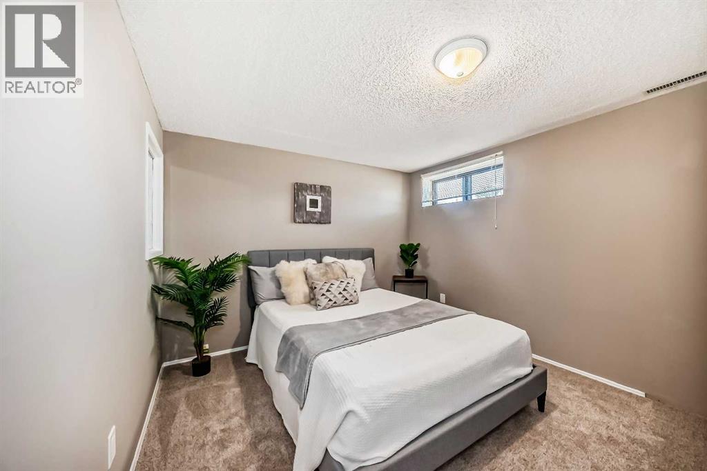 85 Rideau Close Sw, Airdrie, Alberta  T4B 1A7 - Photo 41 - A2310084