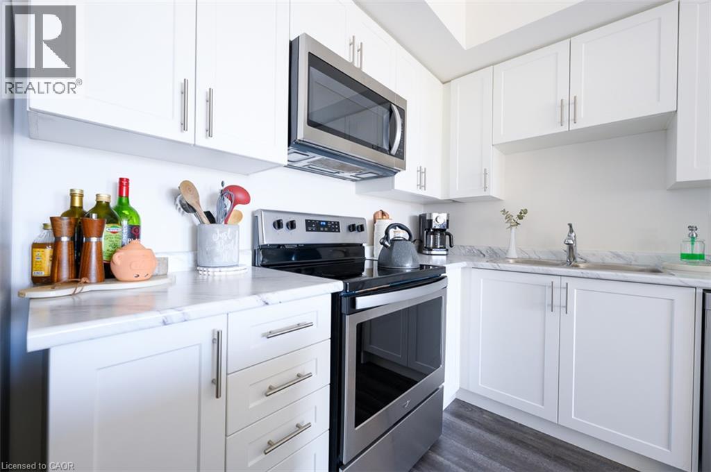 261 Skinner Road Unit# 14, Waterdown, Ontario  L8B 1W6 - Photo 8 - 40851899