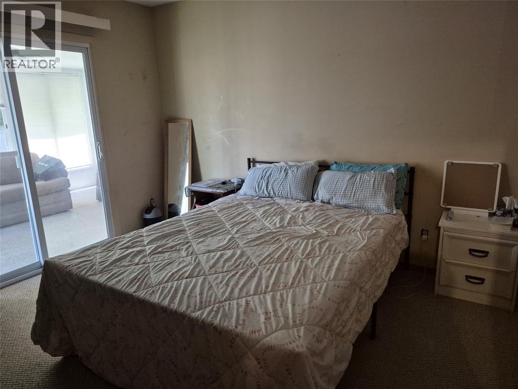437 Treewood Crescent, Sarnia, Ontario  N7S 5B3 - Photo 6 - 26018284