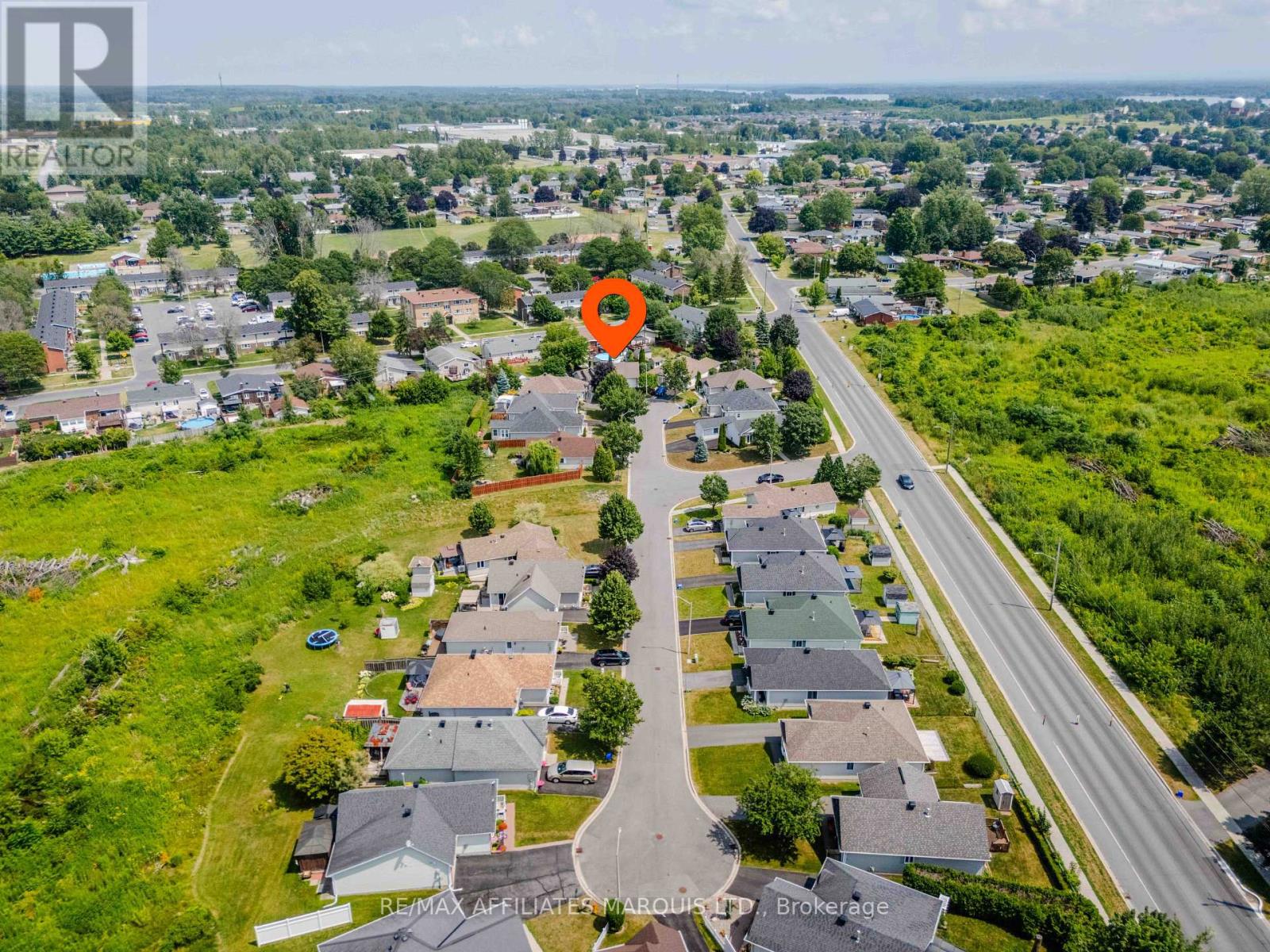 1549 Joseph Court, Cornwall, Ontario K6H 7N7 - Photo 5 - X13617428