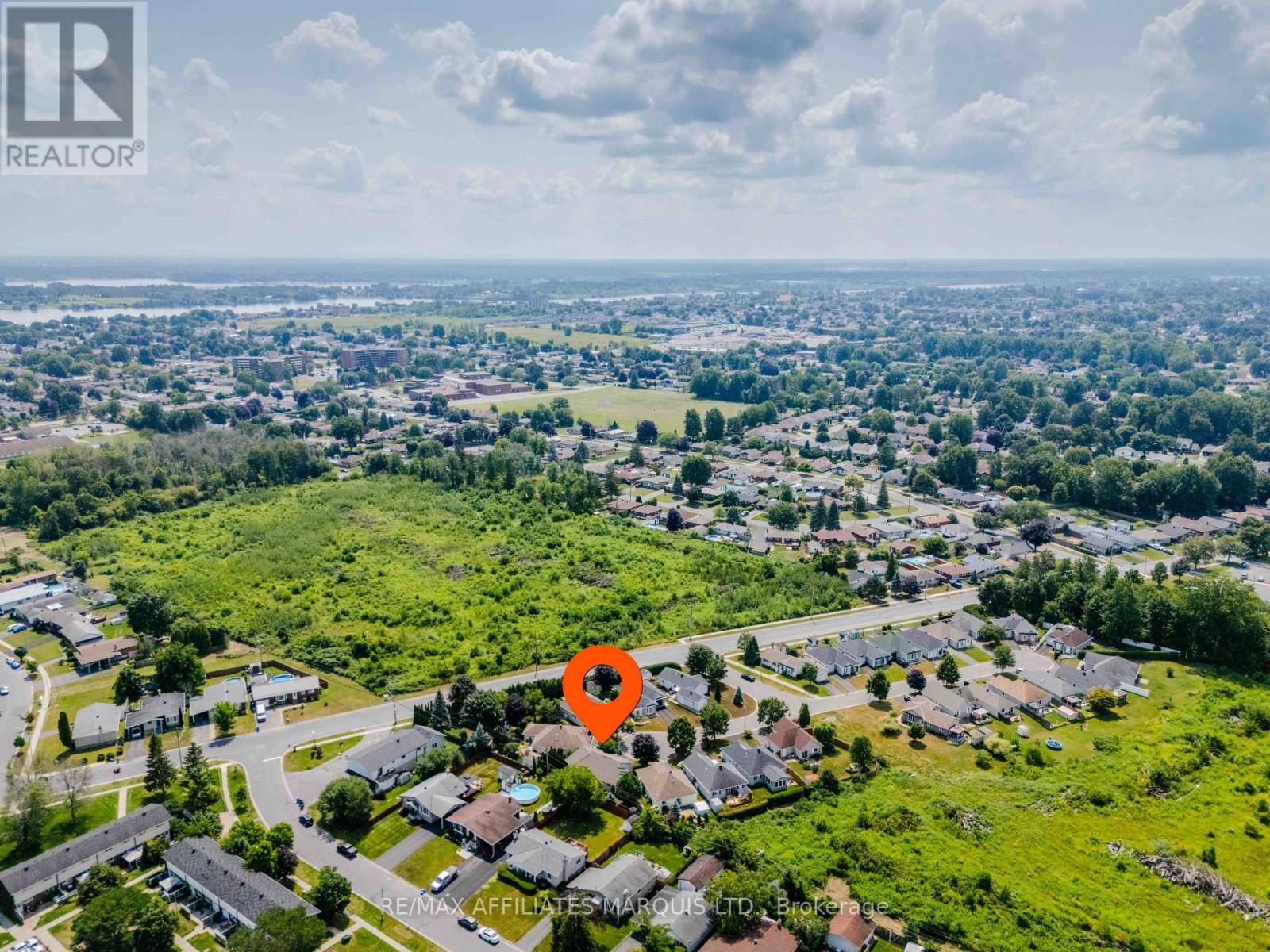 1549 Joseph Court, Cornwall, Ontario K6H 7N7 - Photo 7 - X13617428