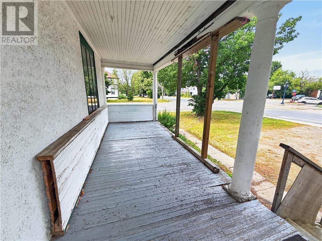 75 Spruce Street, Espanola, Ontario  P5E 1S6 - Photo 6 - 2129529