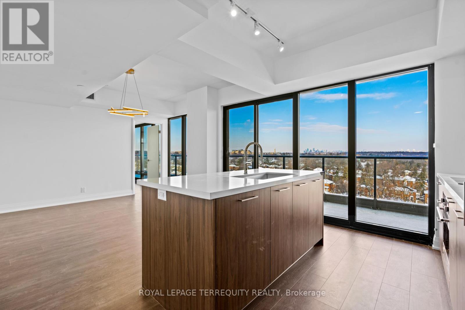808 - 33 Frederick Todd Way, Toronto, Ontario  M4G 0C9 - Photo 6 - C13617346