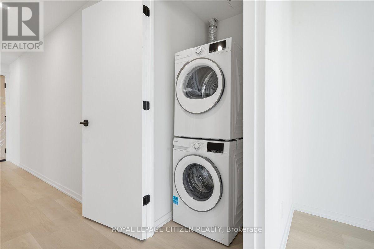 1602 - 109 Erskine Avenue, Toronto, Ontario  M4P 0C6 - Photo 12 - C13617372