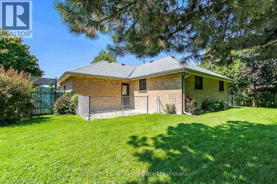 27 O'rourke Place, Woodstock, Ontario  N4S 8T9 - Photo 19 - 40849323