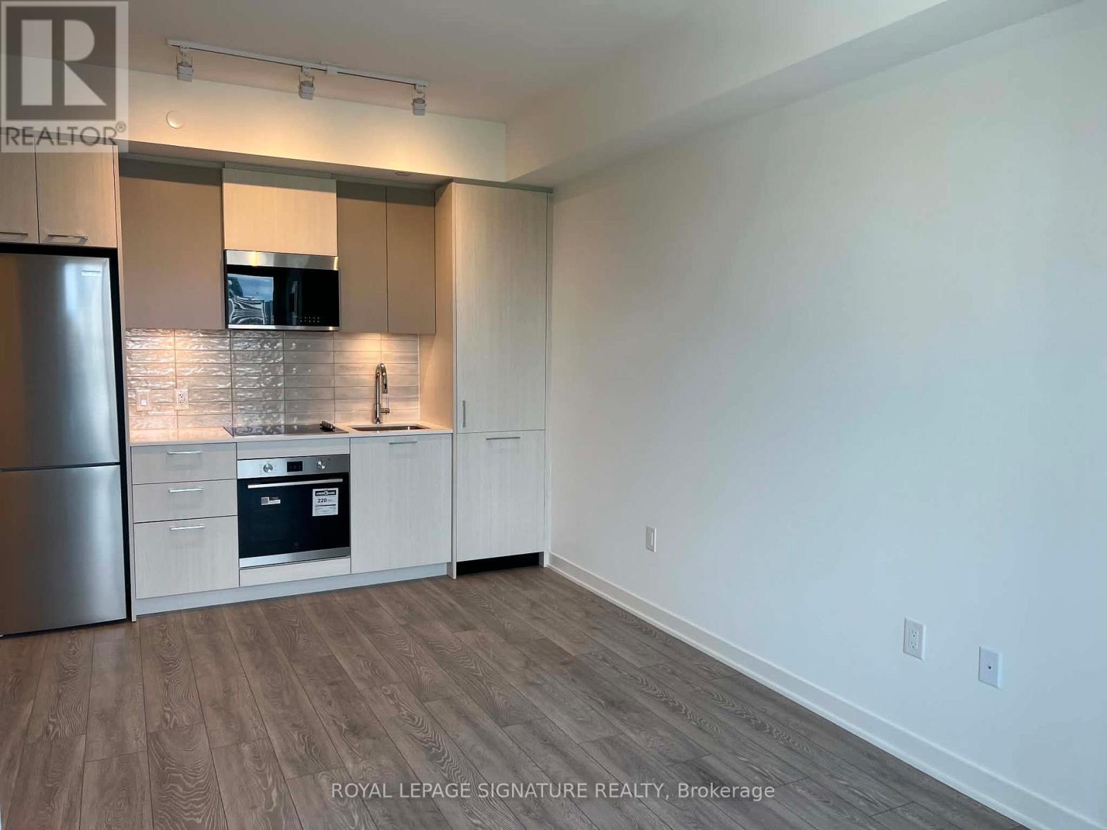 2307 - 10 Oak Street, Toronto, Ontario  M5A 0Z1 - Photo 2 - C13617558
