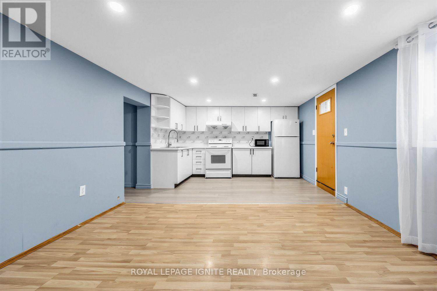Bsmt - 61 Jarwick Drive, Toronto, Ontario M1H 2H1 - Photo 11 - E13617426