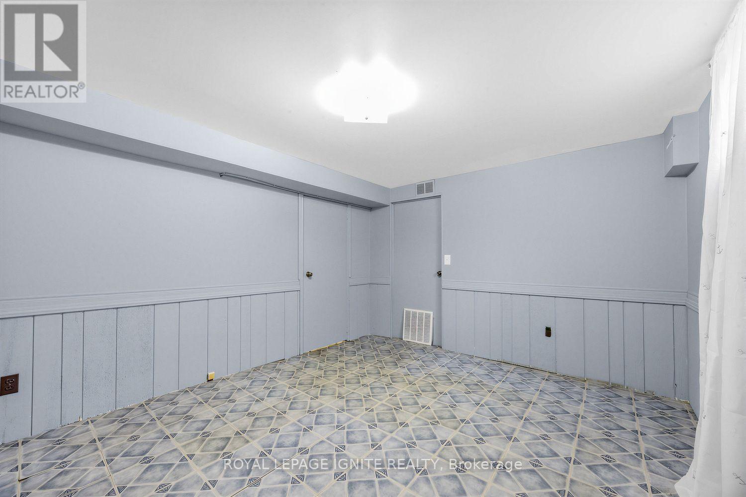 Bsmt - 61 Jarwick Drive, Toronto, Ontario M1H 2H1 - Photo 20 - E13617426