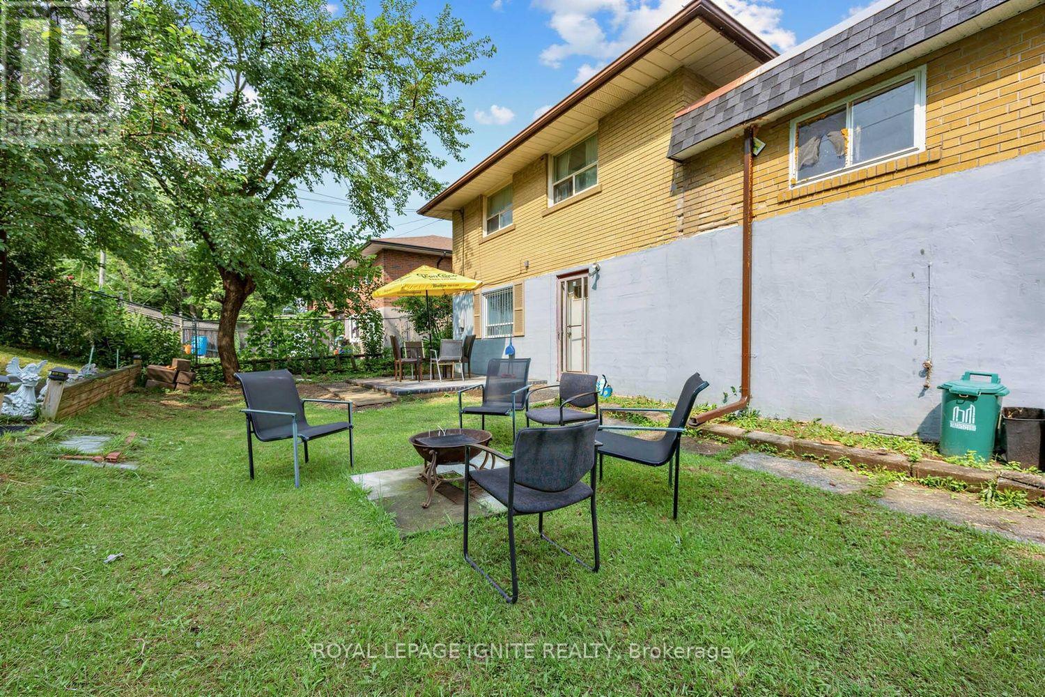 Bsmt - 61 Jarwick Drive, Toronto, Ontario M1H 2H1 - Photo 28 - E13617426