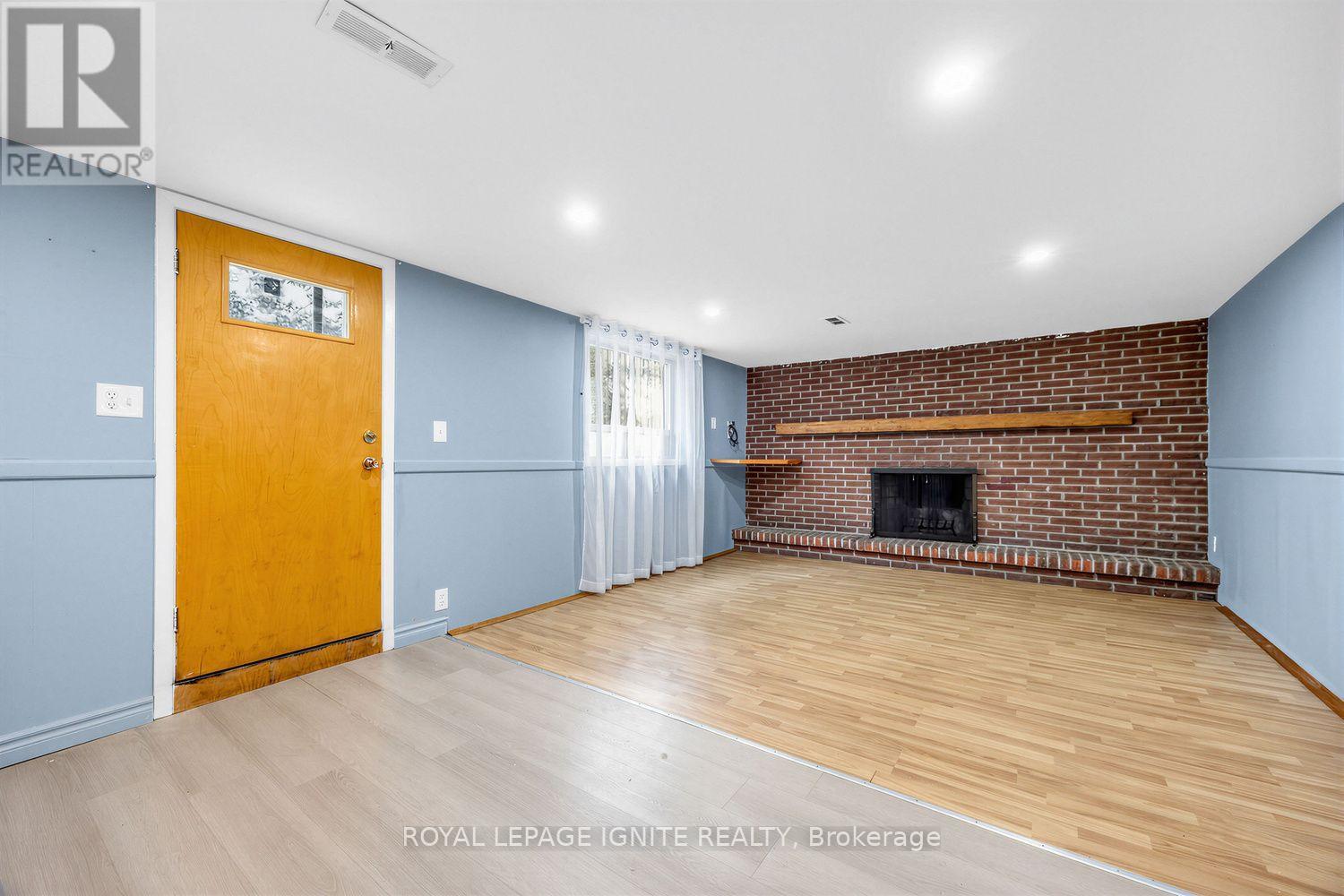 Bsmt - 61 Jarwick Drive, Toronto, Ontario M1H 2H1 - Photo 7 - E13617426