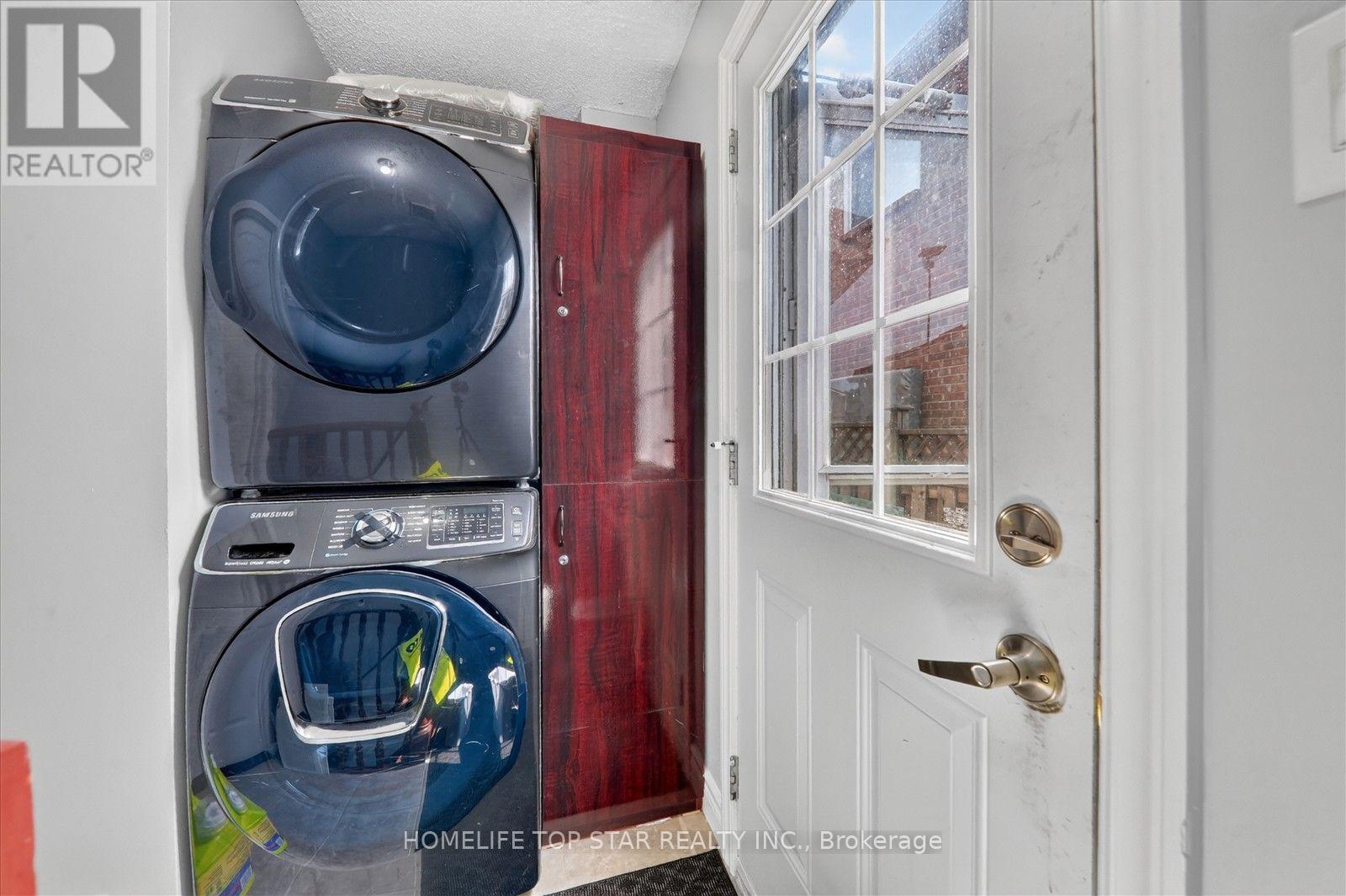 7 Littleborough Court E, Toronto, Ontario  M1C 4S6 - Photo 4 - E13617464