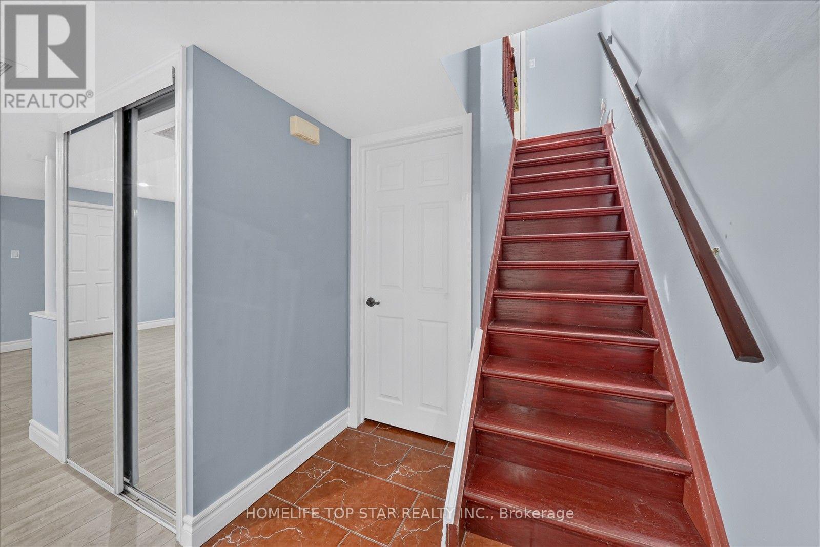 7 Littleborough Court E, Toronto, Ontario  M1C 4S6 - Photo 5 - E13617464