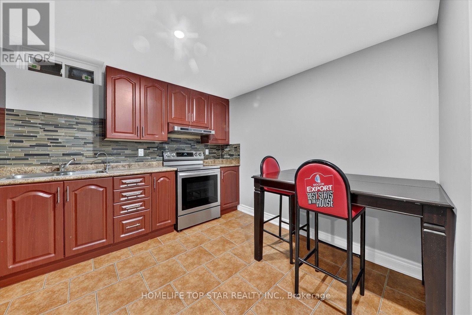 7 Littleborough Court E, Toronto, Ontario  M1C 4S6 - Photo 9 - E13617464