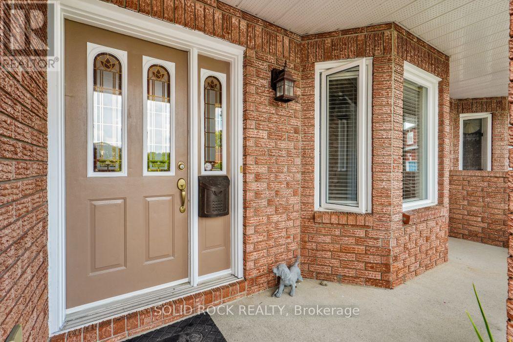 2830 Gothwood Place, Ottawa, Ontario  K1T 2V4 - Photo 3 - X13617354