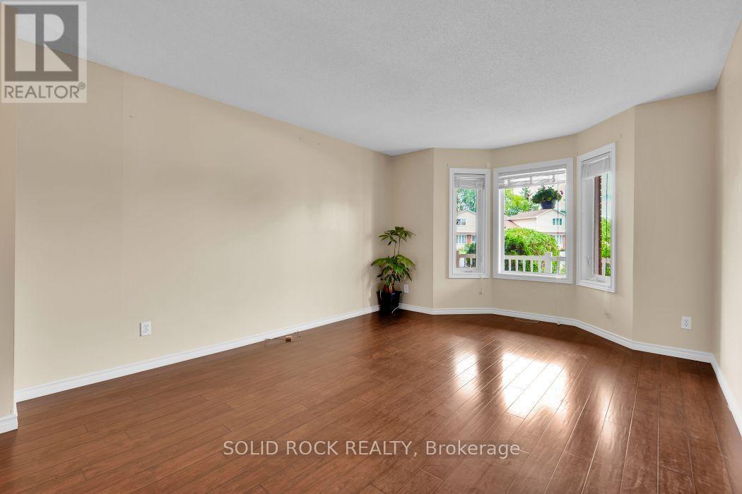 2830 Gothwood Place, Ottawa, Ontario  K1T 2V4 - Photo 5 - X13617354
