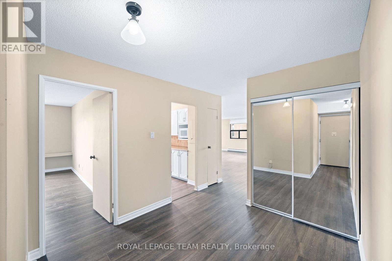 804 - 1190 Richmond Road, Ottawa, Ontario K2B 8J3 - Photo 5 - X13617524