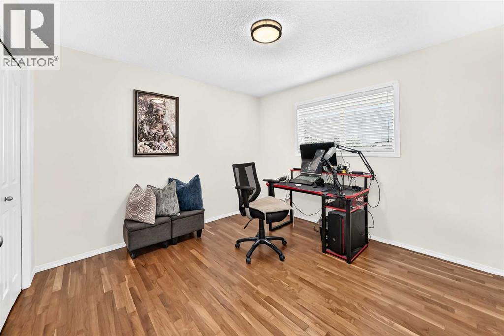 50 Royal Birch Terrace Nw, Calgary, Alberta  T3G 5N7 - Photo 25 - A2323769