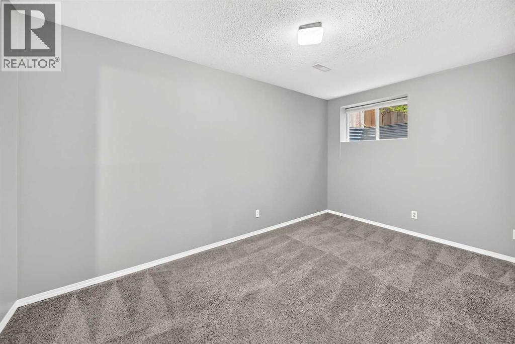 50 Royal Birch Terrace Nw, Calgary, Alberta  T3G 5N7 - Photo 31 - A2323769