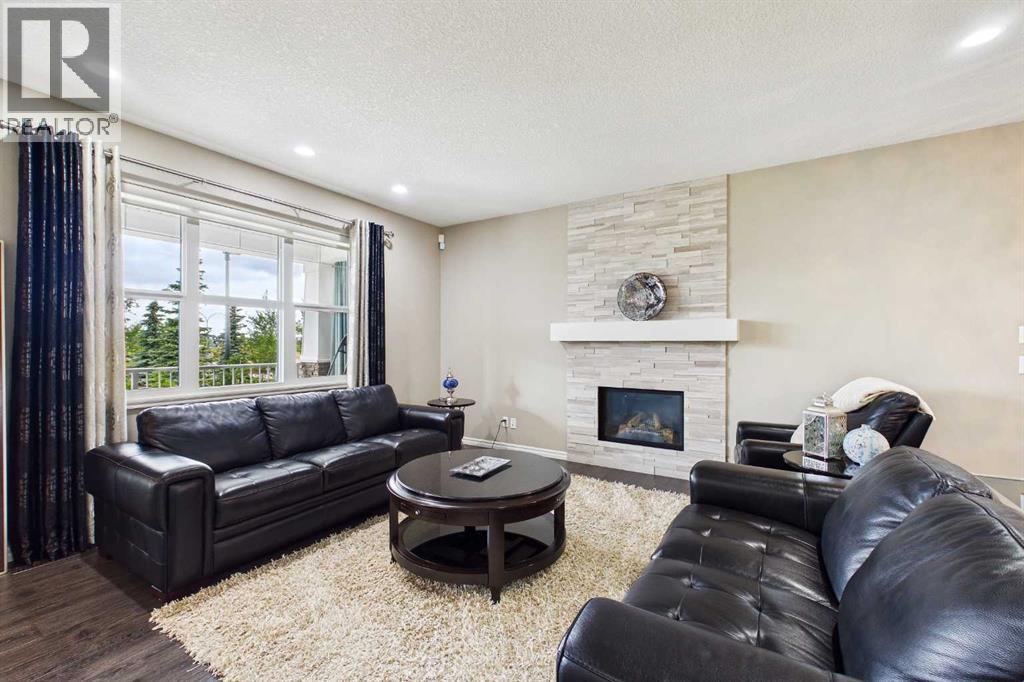 83 Redstone Gardens Ne, Calgary, Alberta  T3N 0J8 - Photo 8 - A2325754