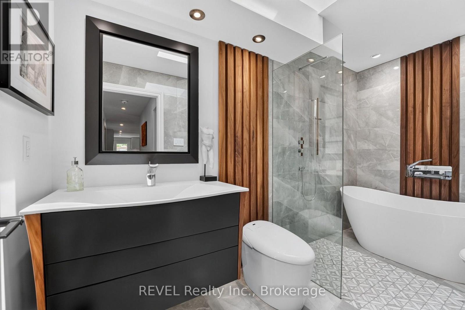 16 Confederation Drive, Niagara-On-The-Lake, Ontario  L0S 1J0 - Photo 24 - X13617448