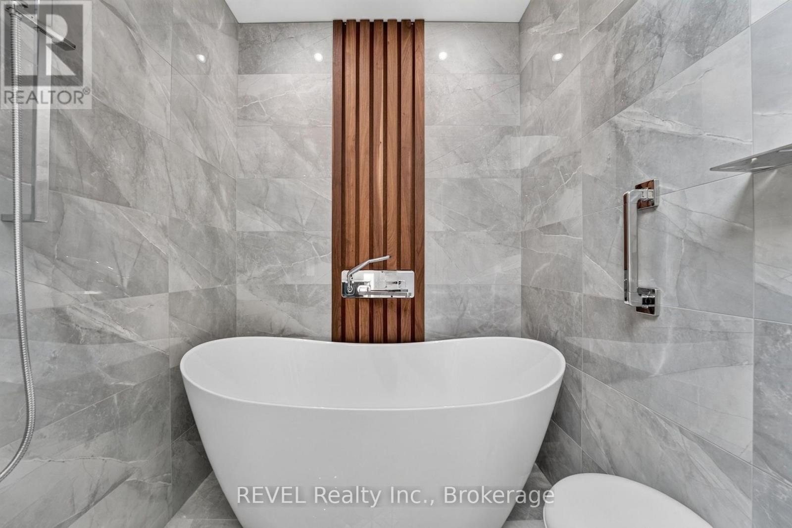 16 Confederation Drive, Niagara-On-The-Lake, Ontario  L0S 1J0 - Photo 25 - X13617448