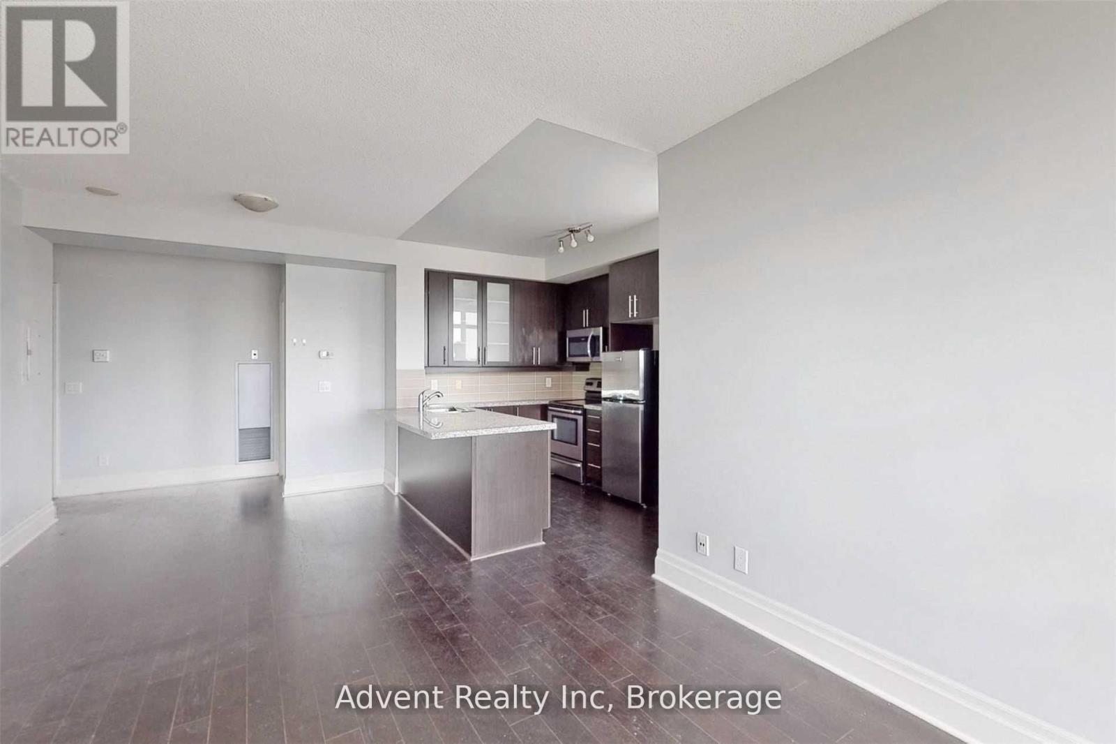 505 - 131 Upper Duke Crescent, Markham, Ontario  L6G 0C9 - Photo 3 - N13617396
