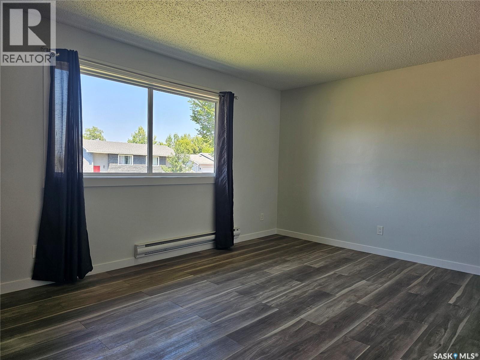 8992 Panton Avenue, North Battleford, Saskatchewan  S9A 3J9 - Photo 2 - SK043990