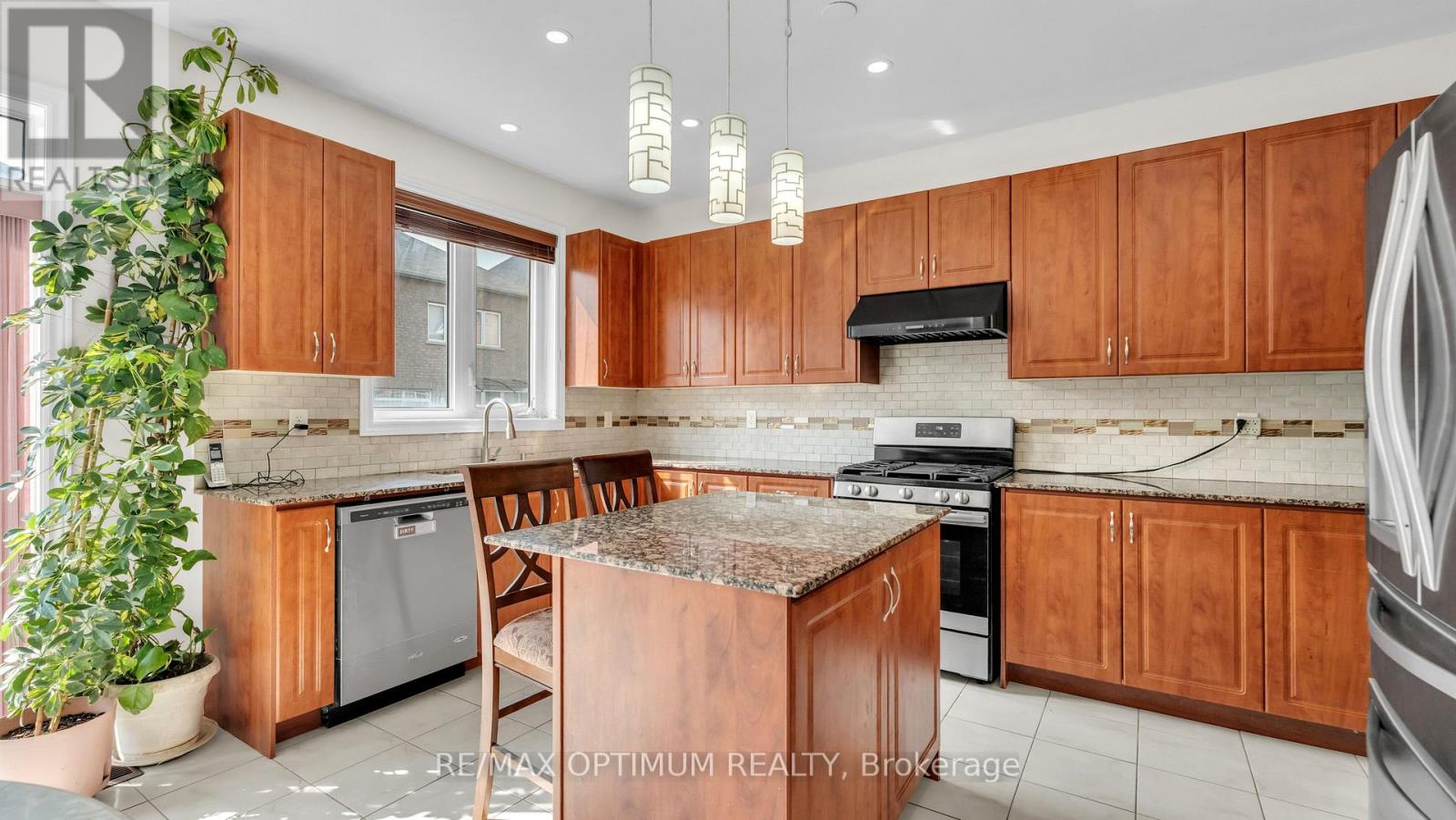 25 Walbrook Road, Brampton, Ontario  L6X 3E3 - Photo 11 - W13617326