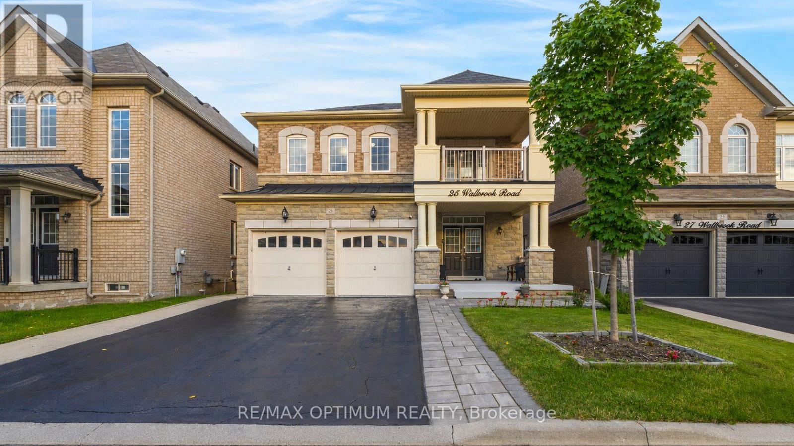 25 Walbrook Road, Brampton, Ontario  L6X 3E3 - Photo 2 - W13617326