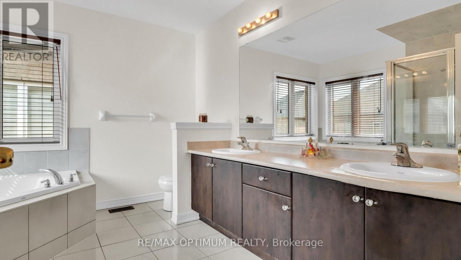 25 Walbrook Road, Brampton, Ontario  L6X 3E3 - Photo 25 - W13617326