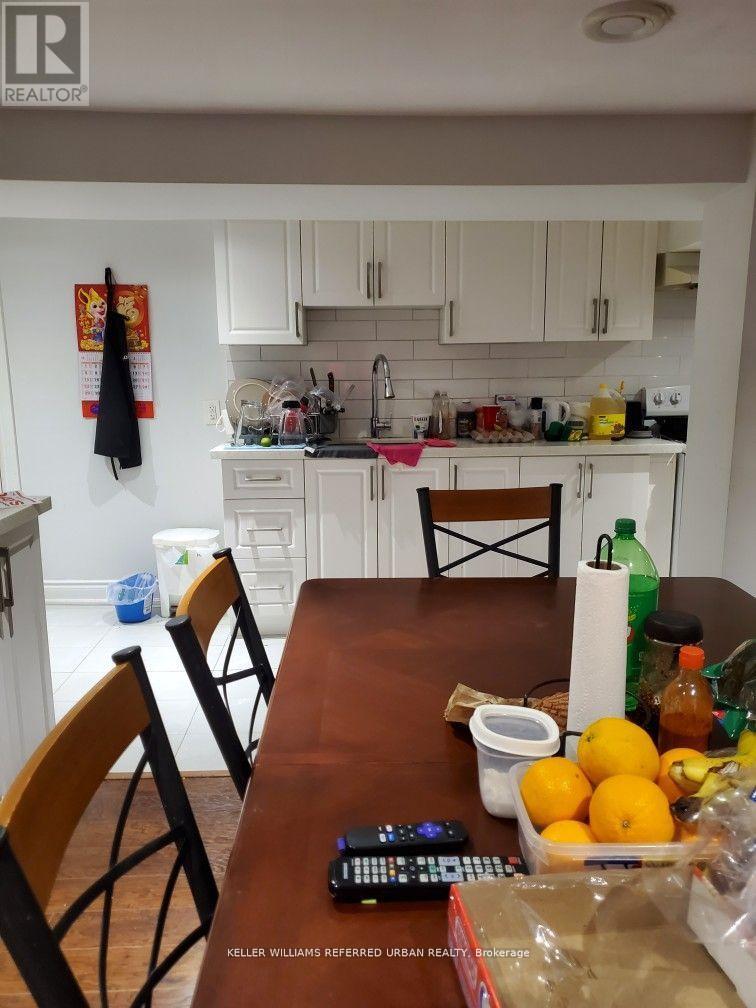 Lower - 343 Ranee Avenue, Toronto, Ontario  M6A 1N9 - Photo 12 - W13617340