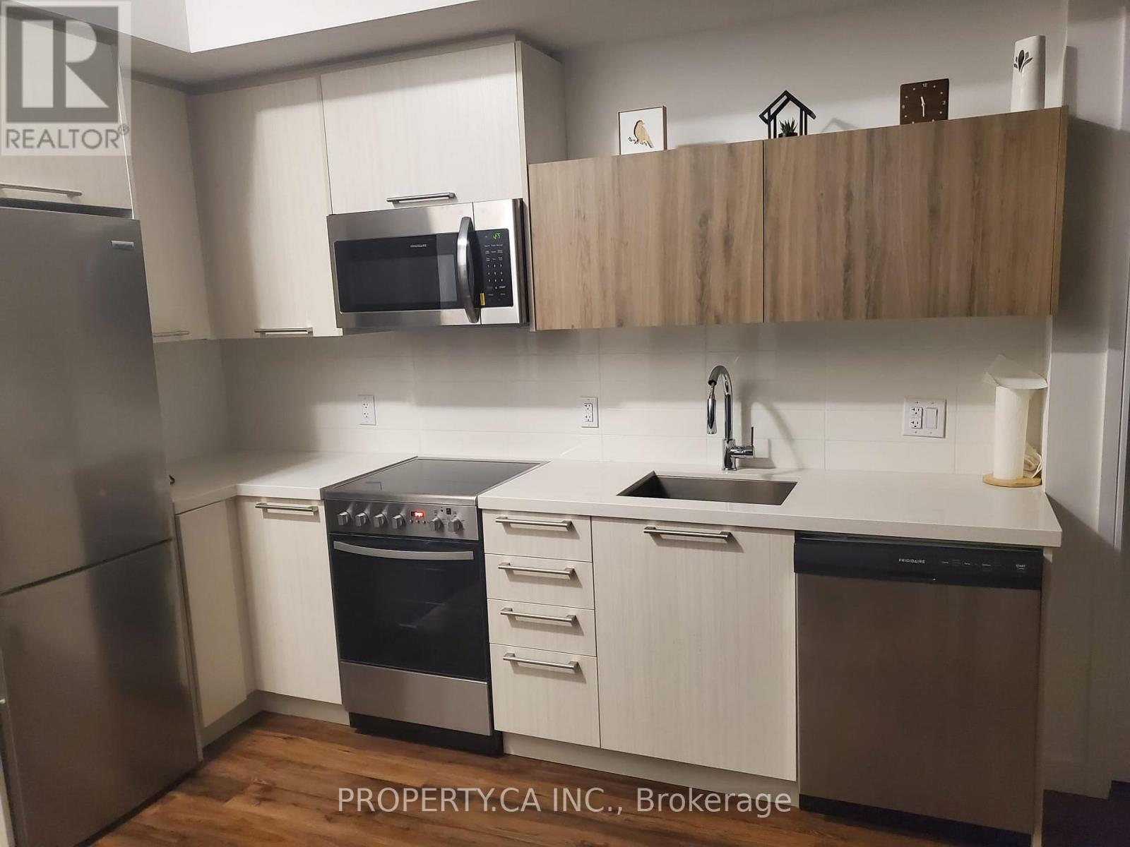 104 - 25 Neighbourhood Lane, Toronto, Ontario M9Y 0C4 - Photo 5 - W13617374