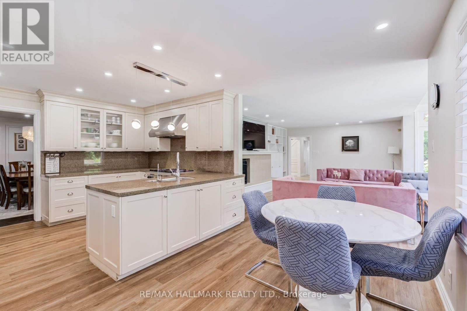 75 Arbour Drive, Oakville, Ontario  L6J 4Y6 - Photo 18 - W13617444