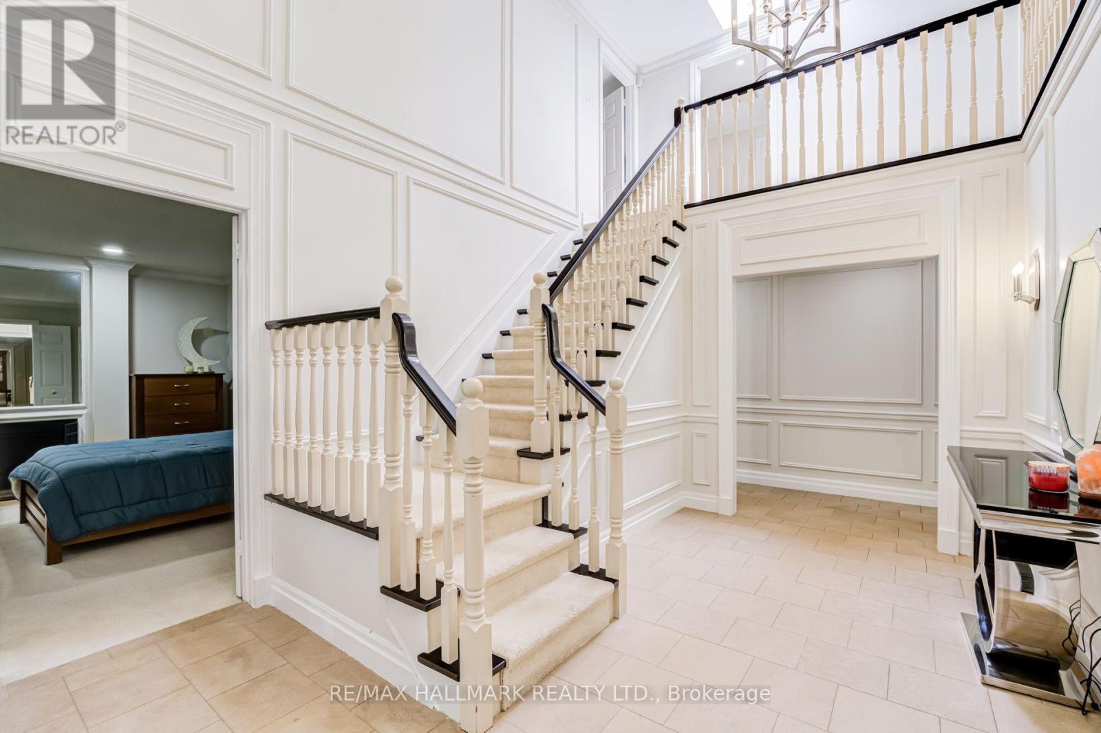 75 Arbour Drive, Oakville, Ontario  L6J 4Y6 - Photo 5 - W13617444